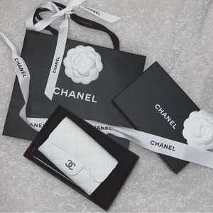 Chanel classic card holder WHITE